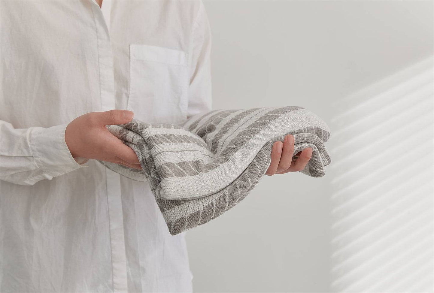100% Bamboo Blanket | Natural Cooling Silky-touching - Prozily