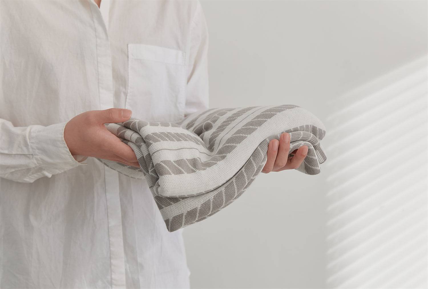 100% Bamboo Blanket | Natural Cooling Silky-touching - Prozily