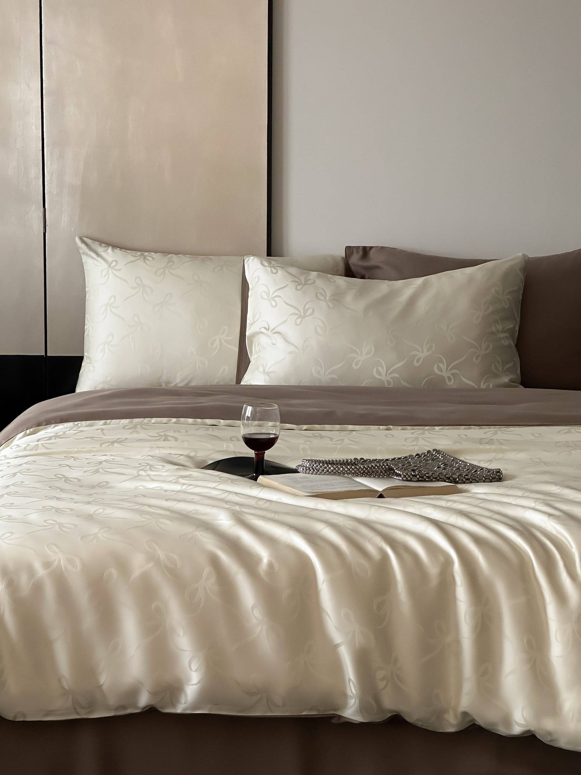 100% TENCEL™ Lyocell Quilt Cover Set | Bowknot Elegance - Prozily