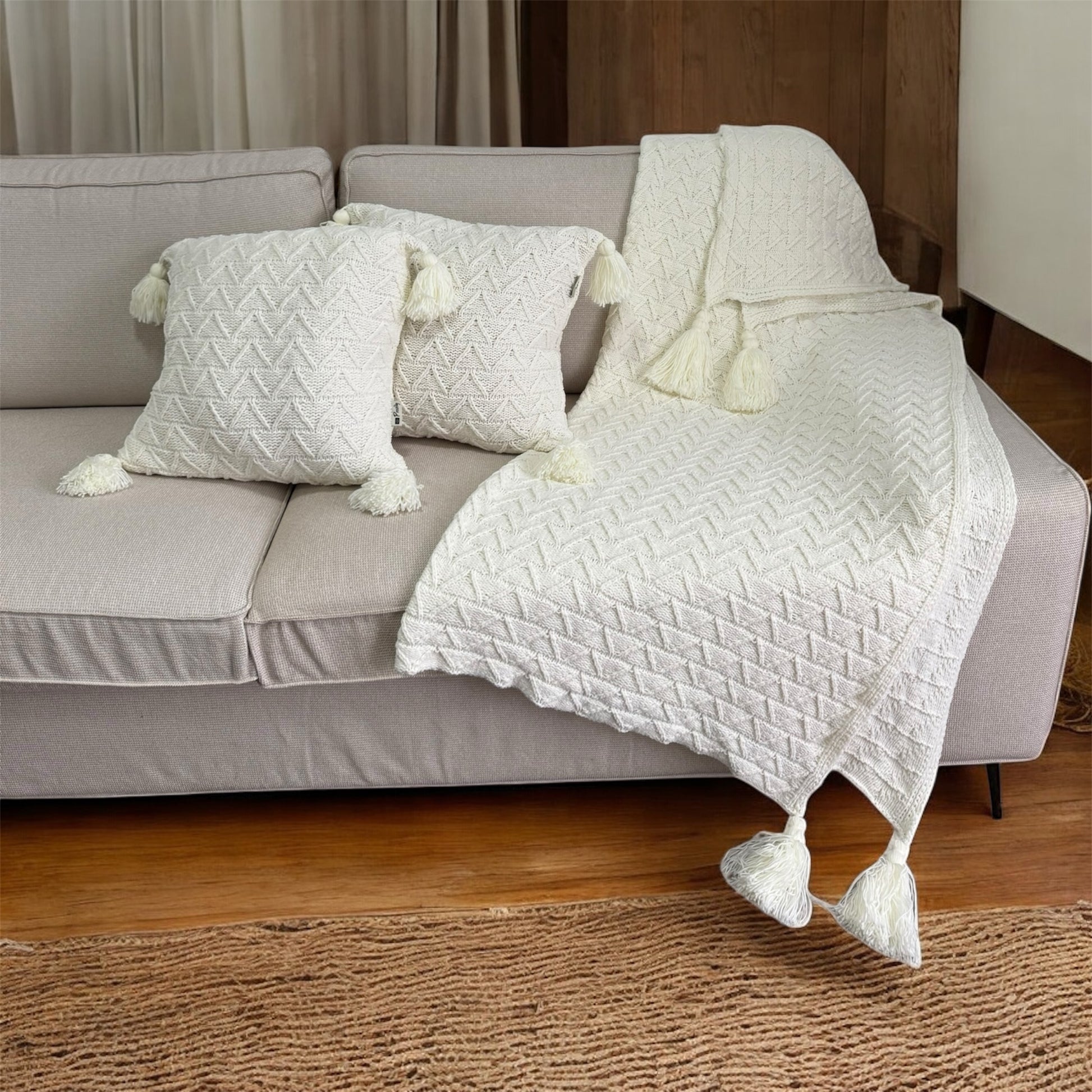 Super Soft Knitted Throw Blanket & Cushion Covers | Classic Wave - Prozily